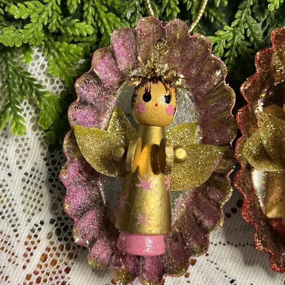 Vintage Oval Tart Tins + Pink Red Gold Angels Diorama Mid Century Ornaments